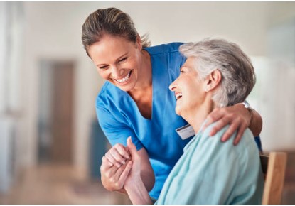 Cómo prevenir Caídas en Adultos Mayores: Manteniendo la Seguridad y la Independencia